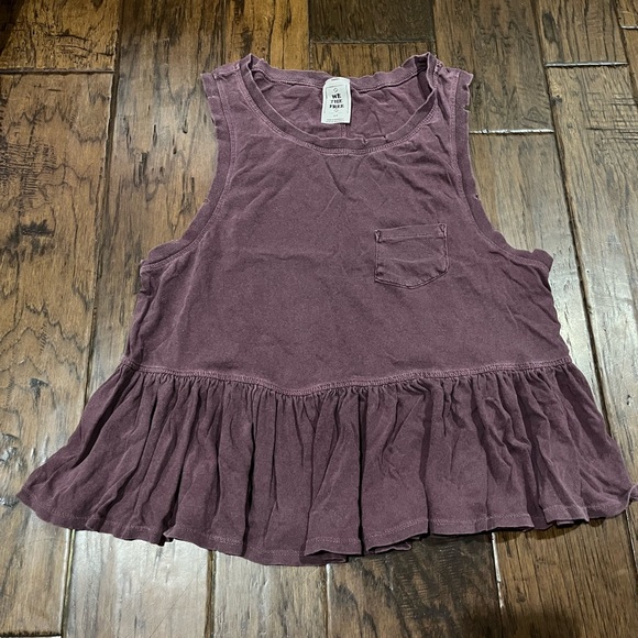 We The Free Distressed Tank - Picture 1 of 3